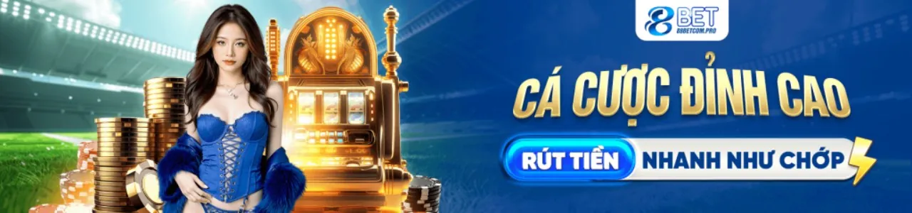 Sân vận động bóng đá với khán giả hò reo, logo C54 Bet nổi bật